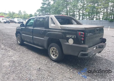 2003 Chevrolet Avalanche 1500 из США, поврежденный, VIN 3GNEK13T93G203200